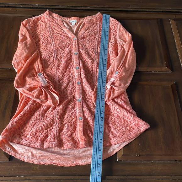 Women’s size small orange Reba lace front button down top - Picture 4 of 11